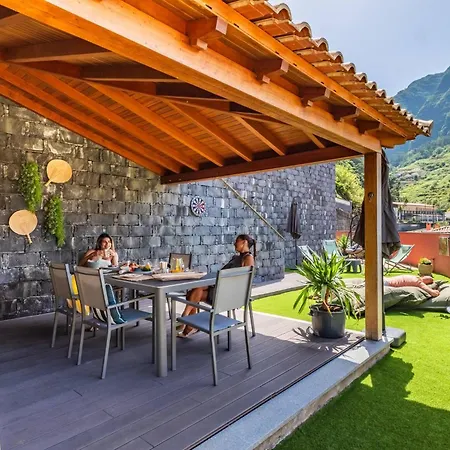 Bananas Nature Retreat Holiday home Sao Vicente (Madeira)